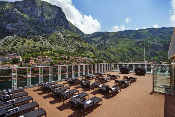 MSC Cruises MSC Armonia Solarium 2 ©MSC Rights - Ivan Sarfatti.jpg